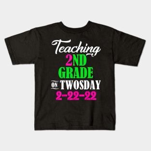 February 2022 Twosday 2-22-22 22nd Kids T-Shirt